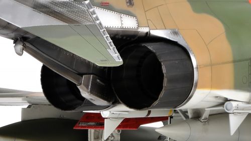 Zoukei-Mura 1:48- F-4E Early Phantom II (SWS48-10)