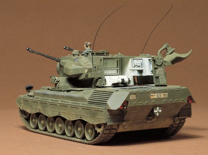Main Image Tamiya 1:35 - Flakpanzer Gepard (35099)