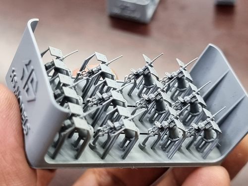 HS Models 1:200 - US Navy Oerlikon 20mm Cannon Type A with Ammo Boxes