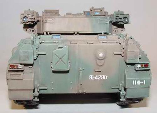 Trumpeter 1:35 -  JGSDF Type 89 IFV 00325