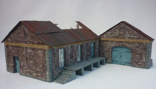 RT-Diorama 35211 Freight Shed (Modular System) (1:35)