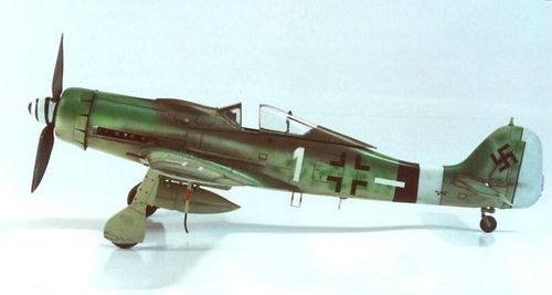 Tamiya 1:48 - Focke-Wulf FW190 D-9 (61041)