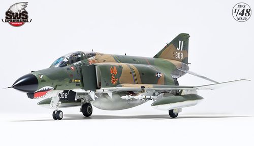 Zoukei-Mura 1:48- F-4E Early Phantom II (SWS48-10)