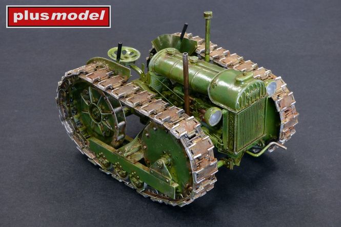 Main Image Plus Model 1:35 - Fordson N Roadless crawler 586 