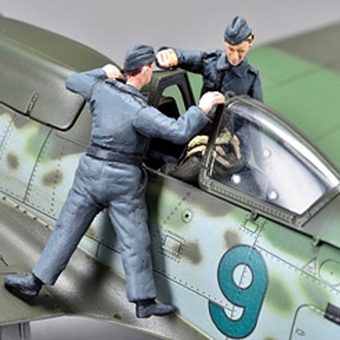 Hovedbilde SWS48-02-F03 Ta 152 H-1Flight Assistant Set