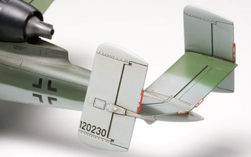 Tamiya 1:48 - Heinkel He162 A-2 Salamander (61097)