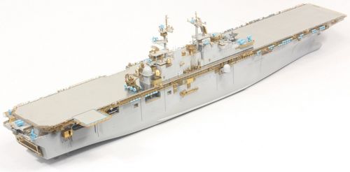 Pontos Model 1:350 - USS LHD-2 Essex Kit And Detail Up Set (With F-35B 6 Sets) (37001R1)