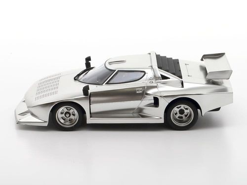 Tamiya 1:24 - Lancia Stratos Turbo (Silver Color Plated) (25418)