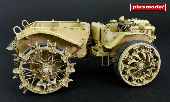 Hovedbilde Plus Model 1:35 - Gun tractor Pavesi P4-100 model ...