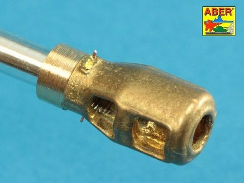 Armament for T10 Heavy Tank 1x122 mm D-25TA, 1x12,7 cm Coaxial DShK