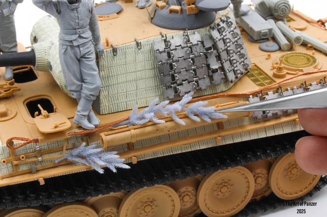 Hovedbilde RT-Diorama 1:35 - 35472 Coniferous branches (Camo ...