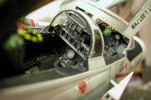 Tamiya 1:32 - 60308 McDonnell Douglas F-4J Phantom II Marines
