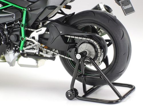 Tamiya 1:12 - Kawasaki Ninja H2 Carbon (14136)