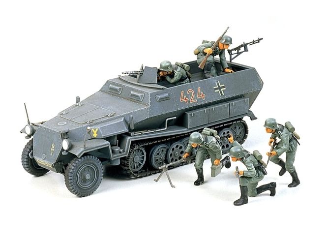 Main Image Tamiya 1:35 - 35020 Hanomag Sdkfz 251/1