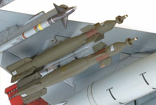 Tamiya 1:48 - Lockheed Martin F-16C Block 25/32 Fighting Falcon ANG (61101)
